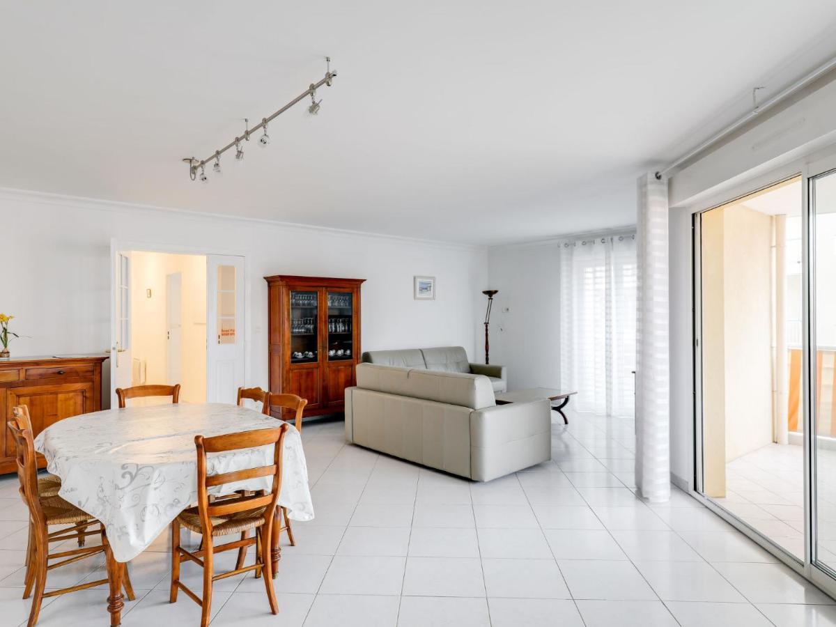 Apartment Residence L'Amiral By Interhome Сен-Рафаэль Экстерьер фото
